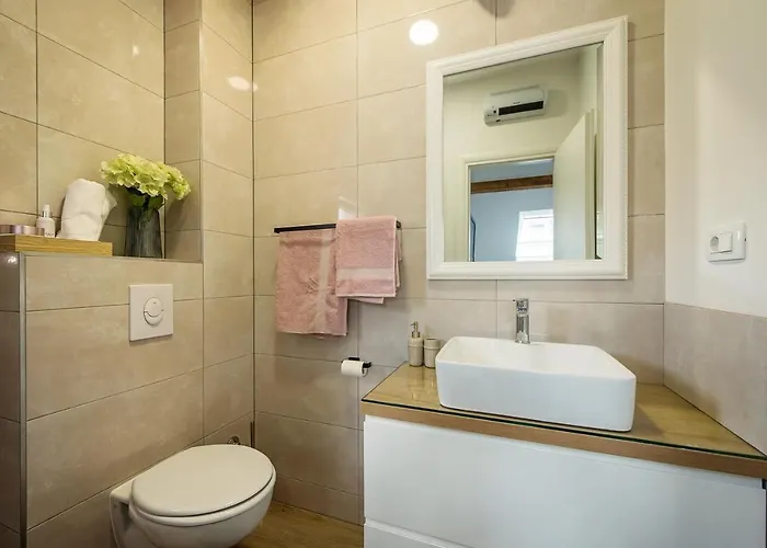 Appartement I & J *